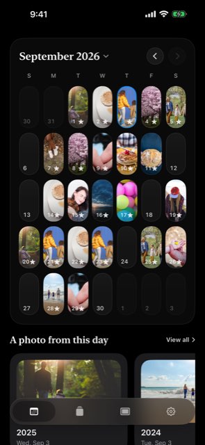 Le calendrier du mois rempli d'une photo par jour